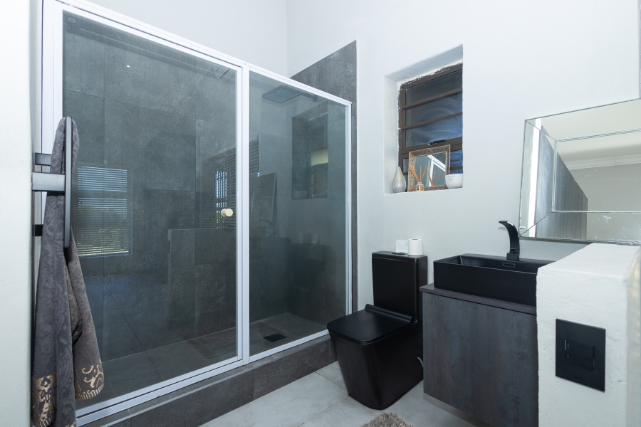 4 Bedroom Property for Sale in Ridgeworth Western Cape